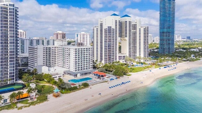 Photo - 19201 Collins Ave Unit 628