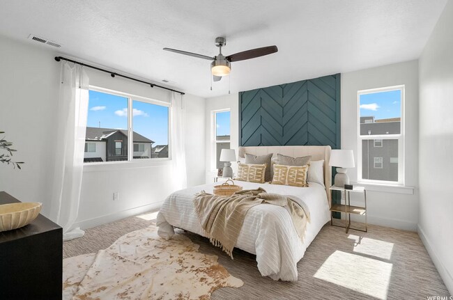 Photo - Beautiful Townhome 4 bd & 3.5 bath in American Fork