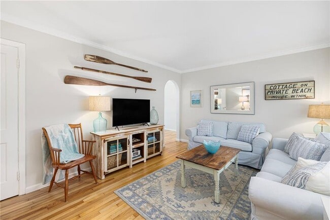 Photo - 133 Carroll Ave