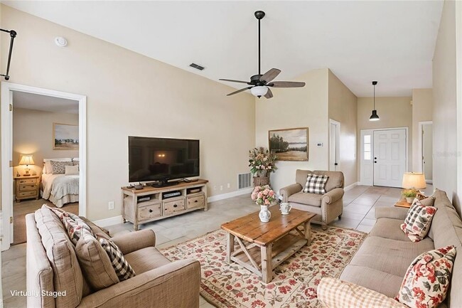 Photo - 14643 Traders Path