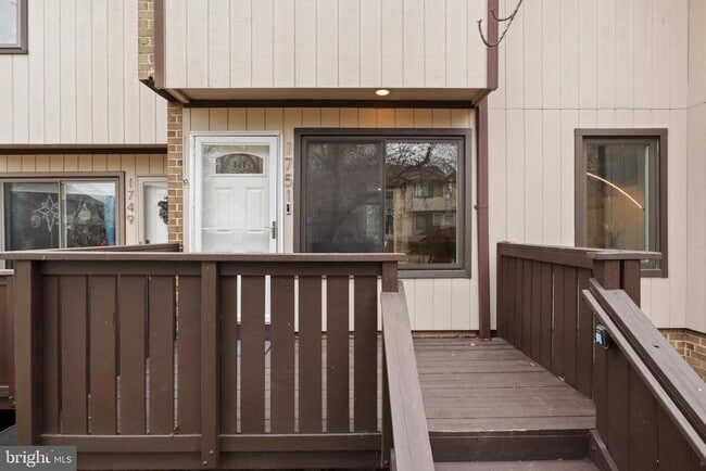 Building Photo - 1751 Westwind Way