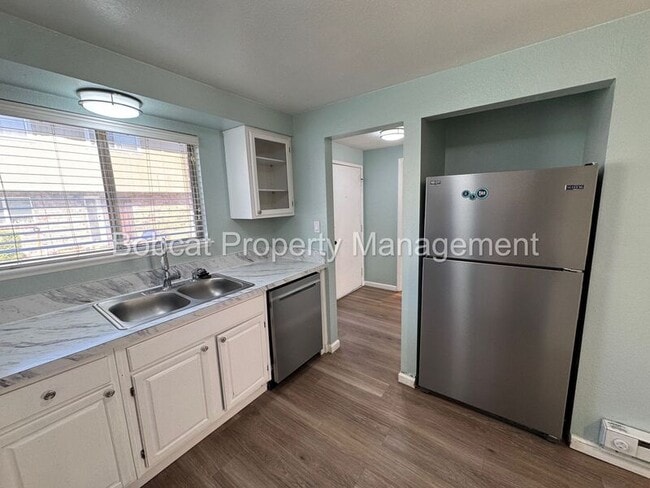 Photo - 1330 Ashby Ct