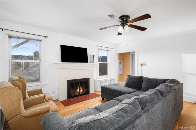 Photo - 179 Serrano Ave