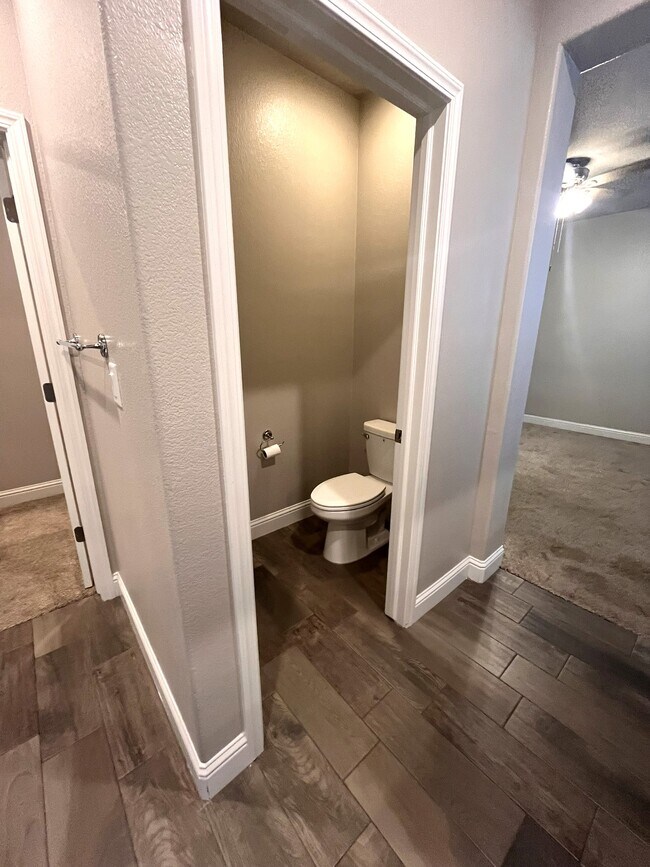 Photo - 6212 E Sydney Dr