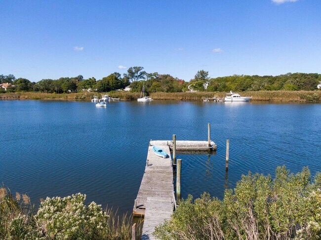 Photo - 9 Private Rd