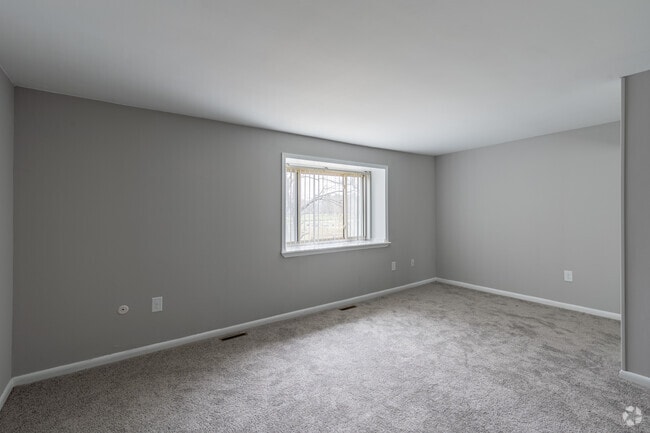 1 BR, 1 BA - 760SF - Bedroom