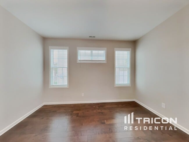 Photo - 85 Scotch Bonnet Ridge