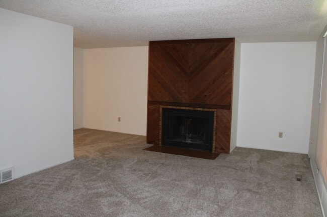 Photo - Comfortable 3-Bedroom Living in Northwest Fort Collins