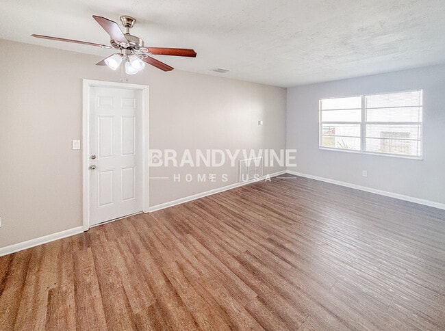 Photo - 318 Terrace Dr