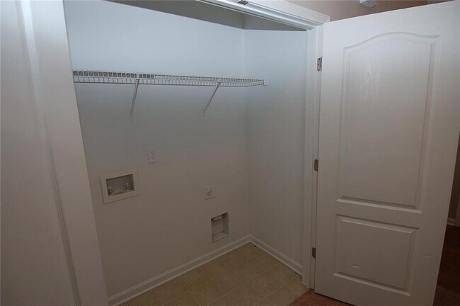 Photo - 6956 Rogers Point