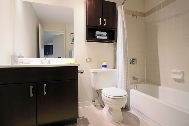 Photo - 30 W Chestnut St