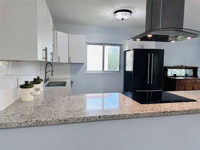 Photo - 850 SW 133rd Terrace Unit 318B