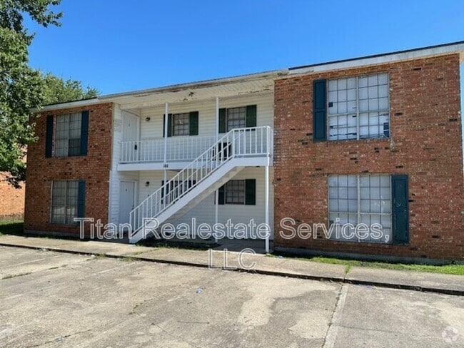 Building Photo - 108 Hummingbird Ln Unit C Rental