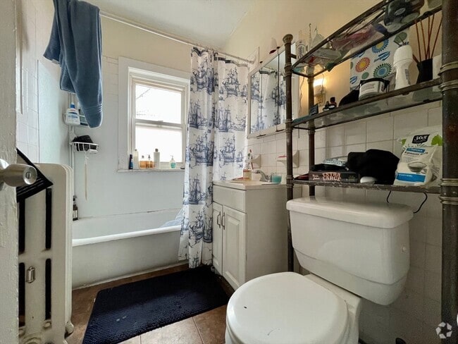 Building Photo - 101 Kilsyth Rd Unit 2 Rental