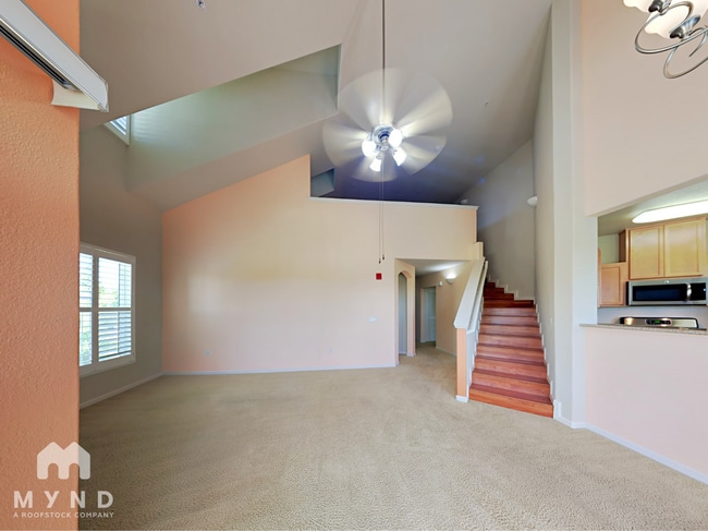 Photo - 916 Vessona Cir