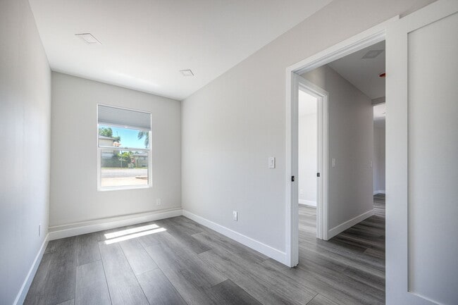 Photo - 199 Twin Oaks Cir