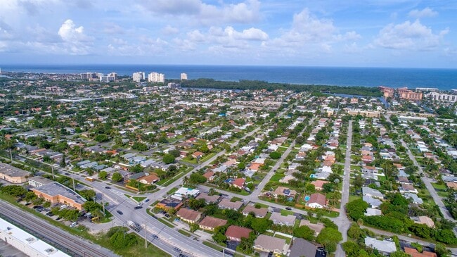 Photo - 3102 N Dixie Hwy