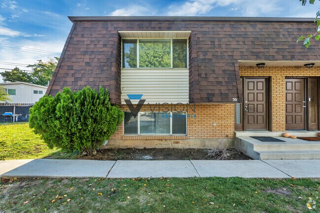 Building Photo - 30 E 925 N Rental