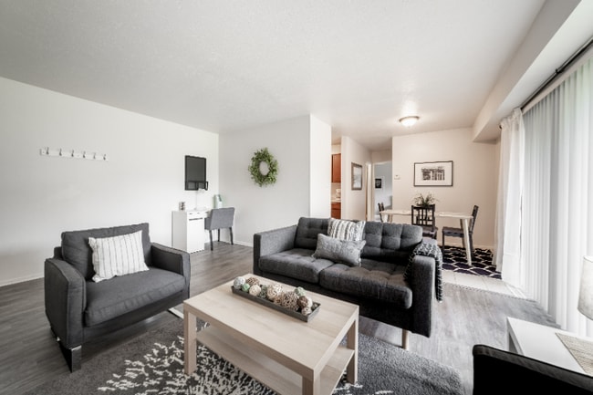 Photo - 6615 Center St Unidad A