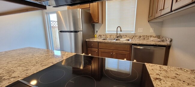 Photo - Spacious & Cozy Townhome for Rent