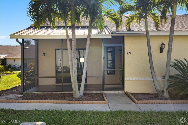 Building Photo - 1518 SW Courtyards Ln Unit 197 Rental