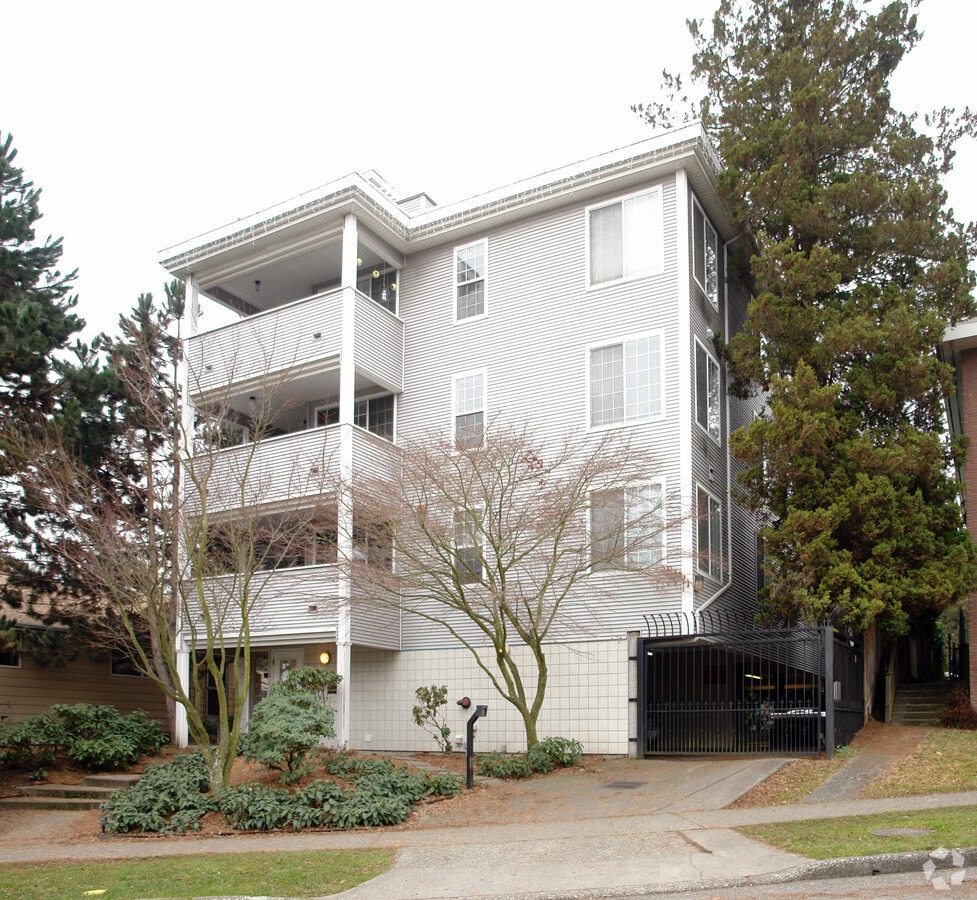 Photo - 5307 Ravena Pl NE