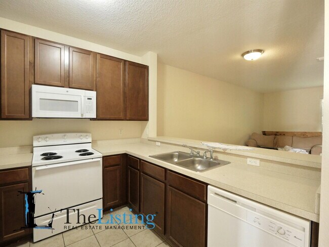 Photo - 10409 Regent Square Dr