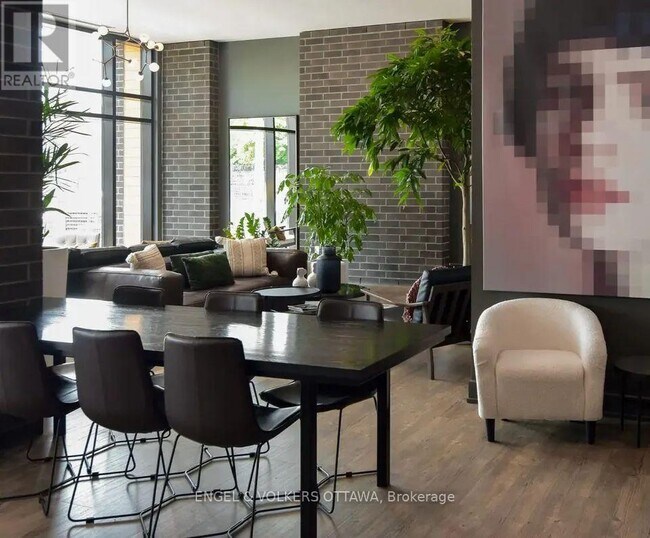 Photo - 929 Richmond Rd Unité 1209