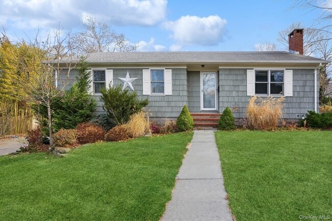 Photo - 46 Bayview Ave