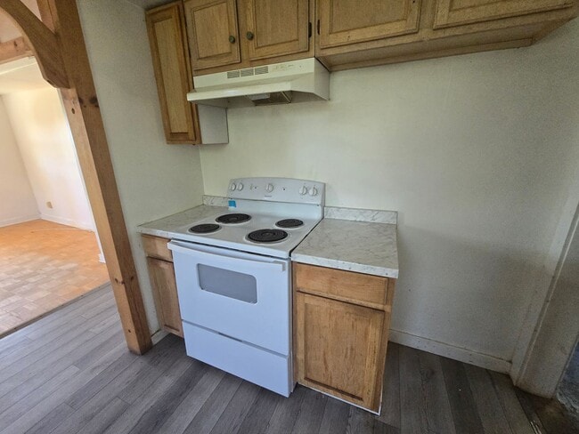 Photo - Lenoir 3/1 Close to J.E. Broyhill Park