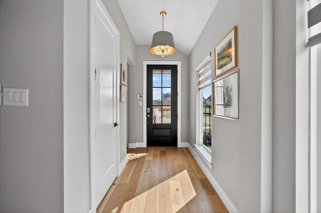 Photo - 3944 Grayson Ln