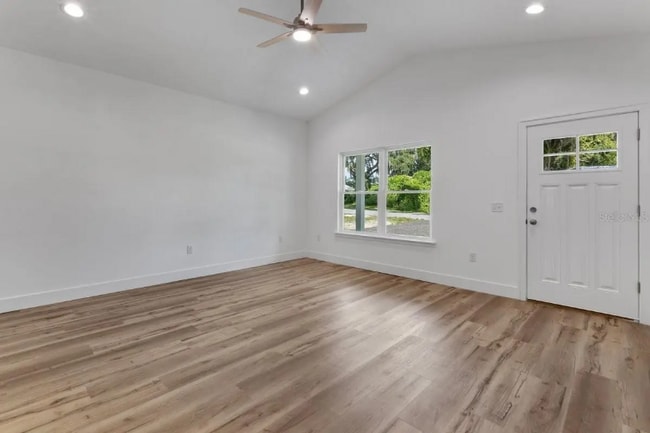 Photo - 511 NW 2nd Ave