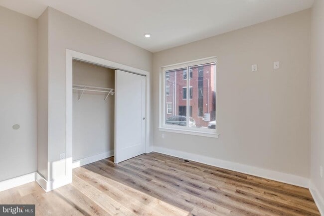 Photo - 1434 Parrish St