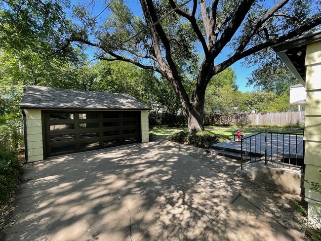 Photo - 3624 South Hills Ave