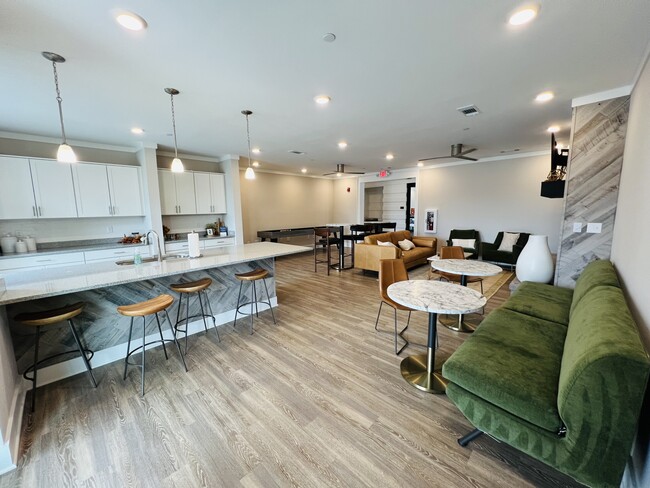 Community Center - Main Street Lofts | Luxury Apartments