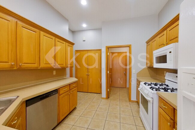 Photo - 2809 SE 96th St