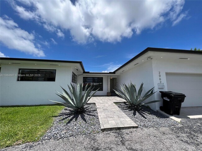 Photo - 2062 NE 121st Rd