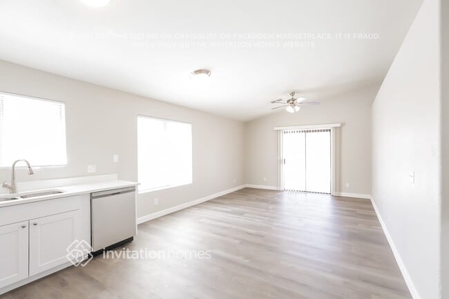 Photo - 8647 W Mariposa Dr