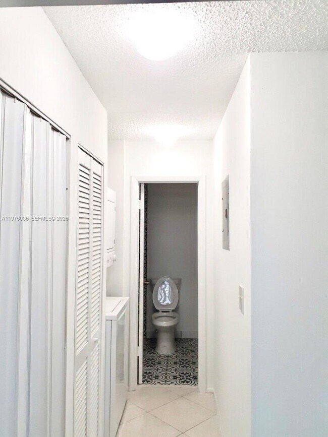 Photo - 10057 Winding Lake Rd Unit 204