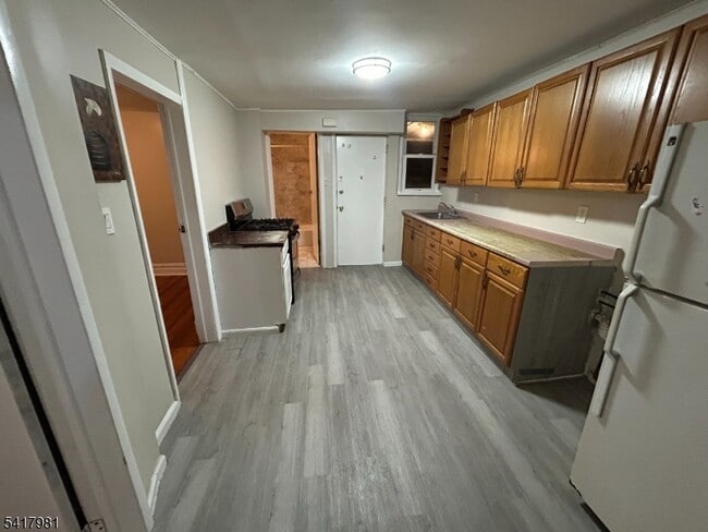 Photo - 184 Walnut St Unit 1