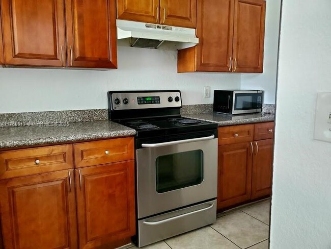 Photo - 2550 W 67th Pl Apartment Unit 32-23