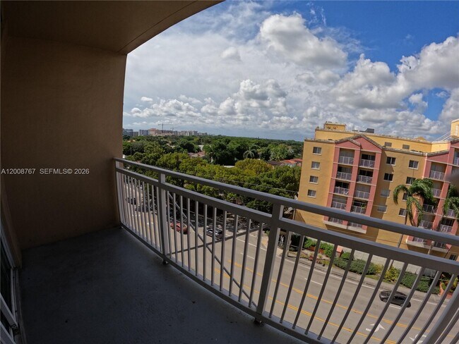 Photo - 2665 SW 37th Ave Unit 710