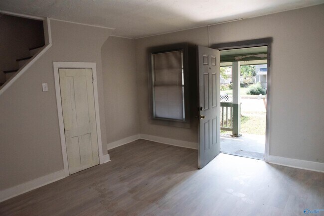 Photo - 3605 Clopton St SW