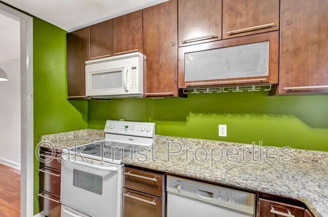 Photo - 309 St Charles Ct