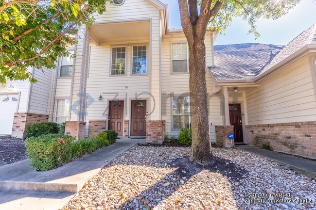 Photo - 12275 Abbey Glen Ln Townhome