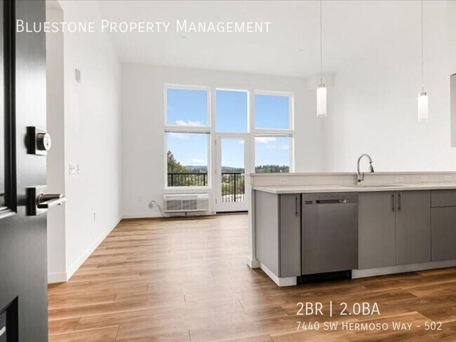 Photo - Look and Lease for One Month Free Unidad 502