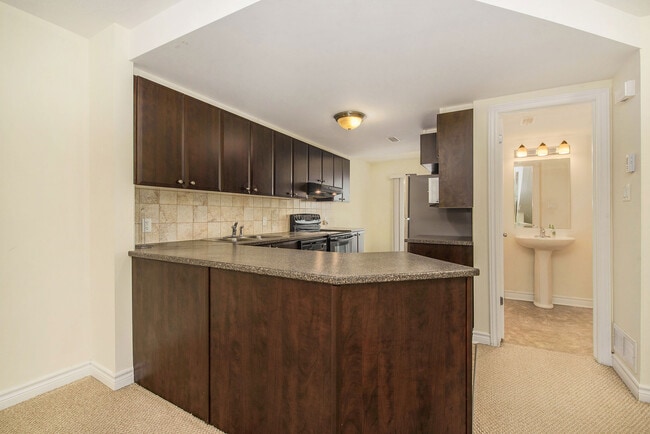 Photo - 618 Chapman Mills Dr