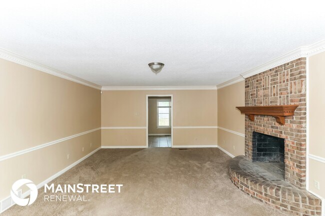 Photo - 102 Country Pl