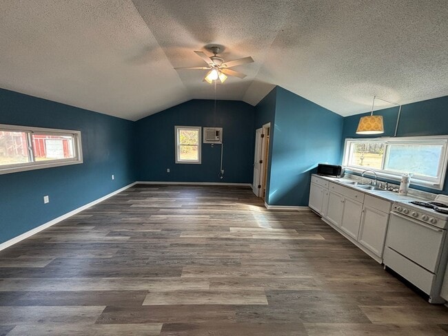 Photo - 1060 Timmons Acres Ln
