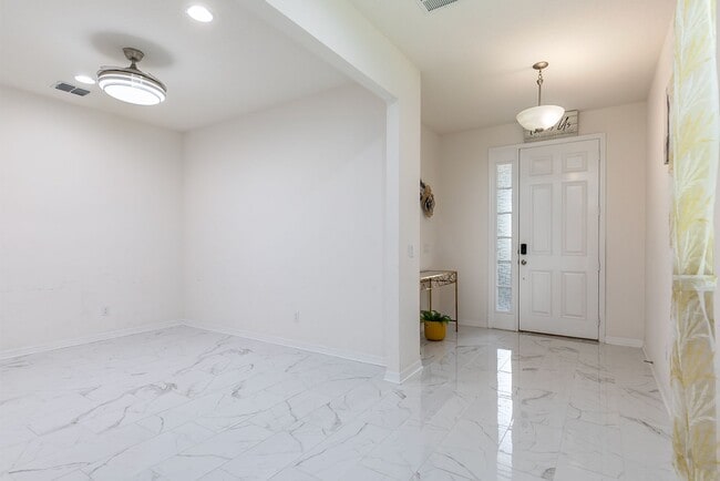 Photo - AMAZING 2 STORY HOME AVAILABLE AND BEAUTIFUL!